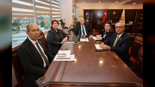 Edirne’nin Hafızası 94 Bölümle Üç Ciltte