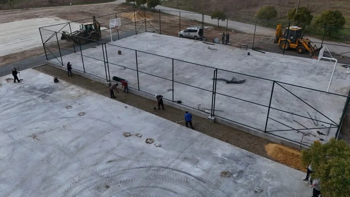 Büyükyoncalı’na Çocuk Parkı ve Spor Kompleksi Geliyor