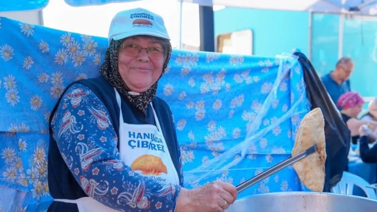 Büyükyoncalı Çibörek Şenliği Coşkuyla Kutlandı