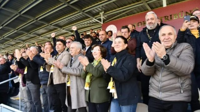 Keşanspor Tekirdağspor Maçında Tribün Desteği