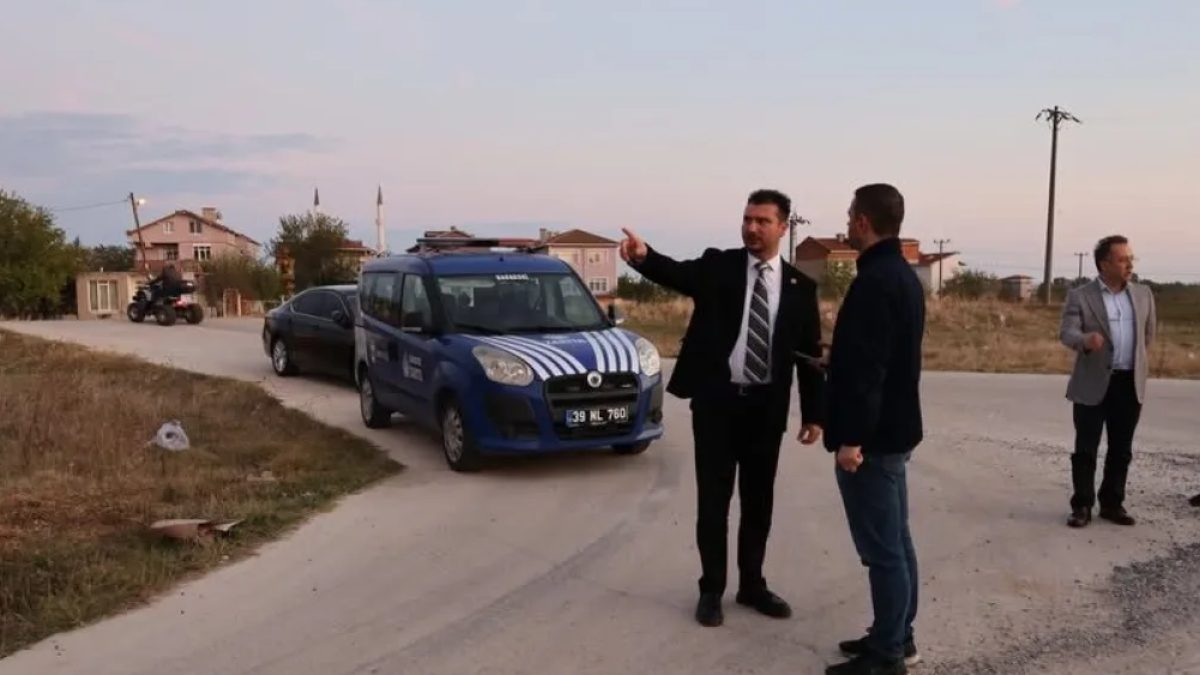 Babaeski Kurtuluş Mahallesi yol çalışması için belediye ekiplerinin saha incelemesi