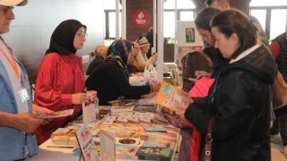 Edirne Kitap Günleri Üçüncü Günde Kitapseverleri Bekliyor