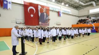 Tekirdağ NKÜ’de Beyaz Önlük Töreni Coşkusu